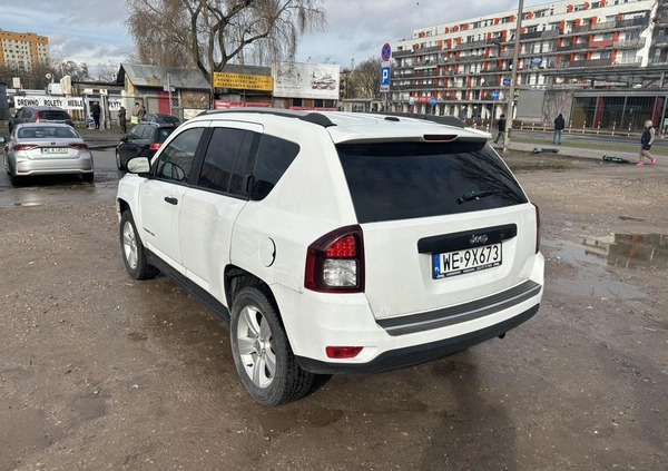 Jeep Compass cena 34900 przebieg: 150000, rok produkcji 2015 z Warszawa małe 79